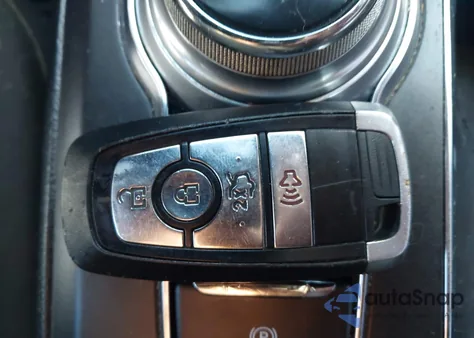 2019 Ford Fusion Hybrid Se из США, поврежденный, VIN 3FA6P0LU6KR263087